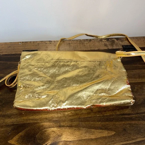 Vintage Gold Metallic Fold Over Clutch Bag w Shoulder Strap NEW - Picture 2 of 8
